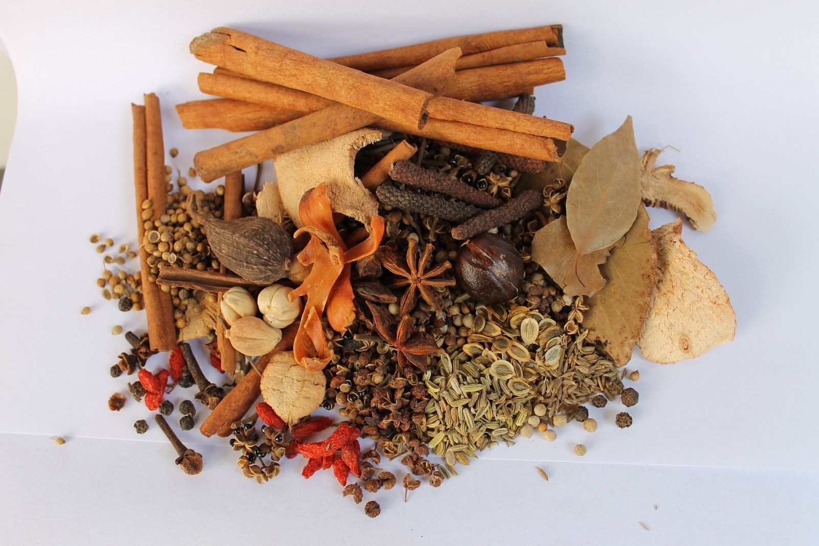 Organic / Spices - Herbs